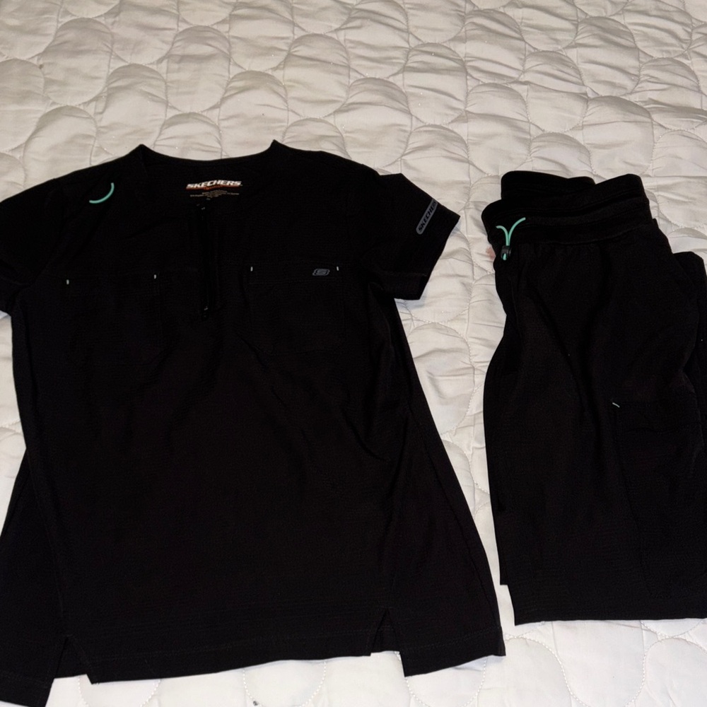 Skechers by Barco Black Womens XS XSP Petite Black Scrub Set Top & Pants Cargo